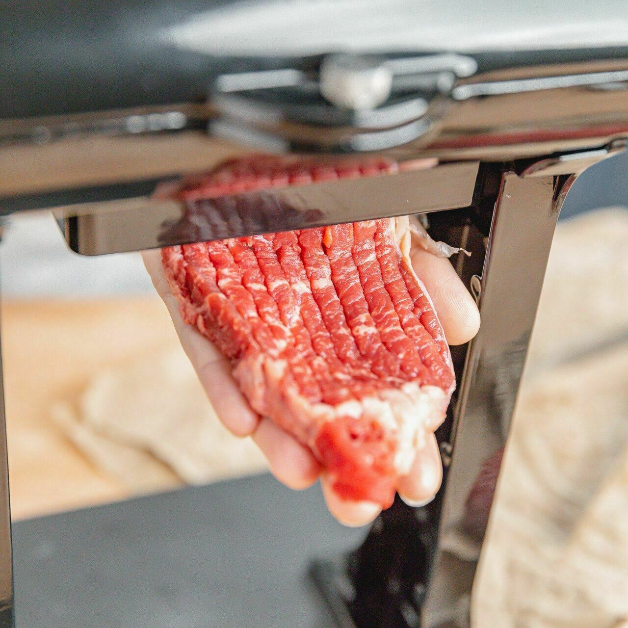 Powerful Manual Meat / Steak Tenderizer And Jerky Slicer - Westfield Retailers