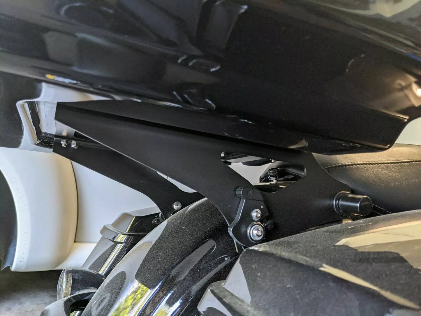Two Up Tour Pack Mount Rack Bracket For Harley Touring Road King Glide