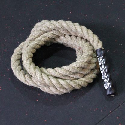 Rugged Crossfit Tree Climbing Knotted Rope - Westfield Retailers