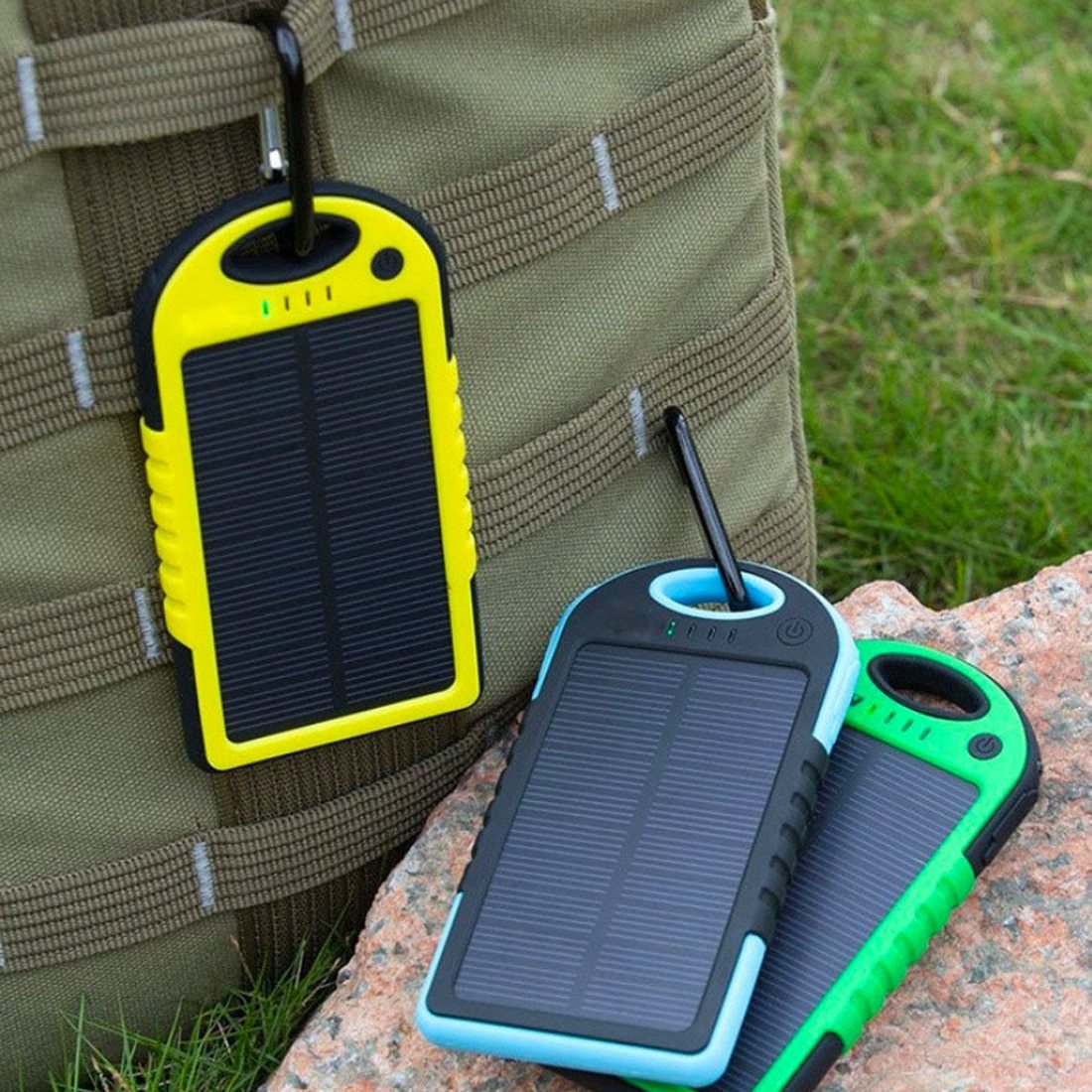 Portable Solar Powered Cell Phone Battery Charger - Westfield Retailers