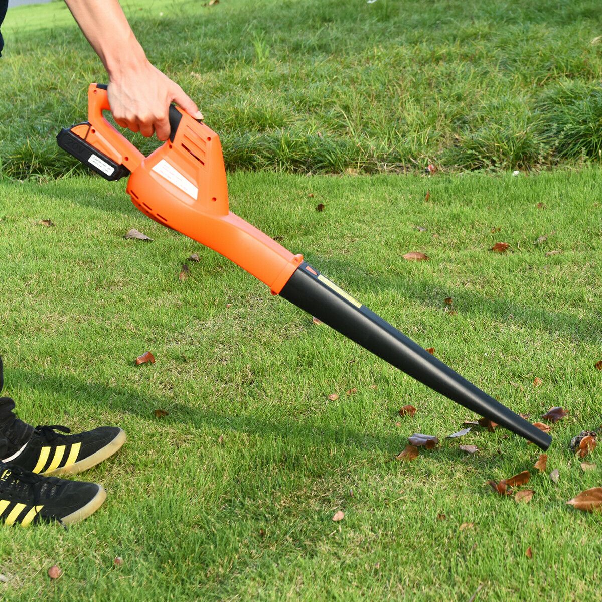 Powerful 20V Cordless Battery Powered Leaf Blower - Westfield Retailers