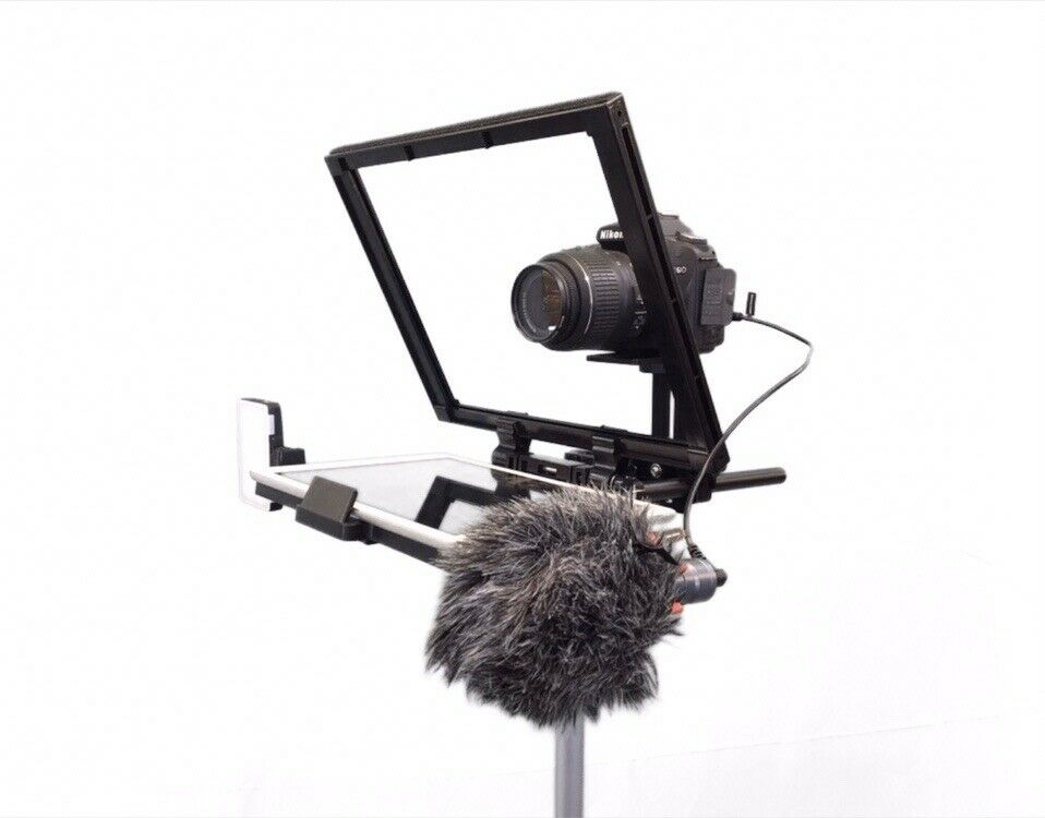 Universal Compact Cue Parrot iPad Teleprompter With Beam 12.9" - Westfield Retailers