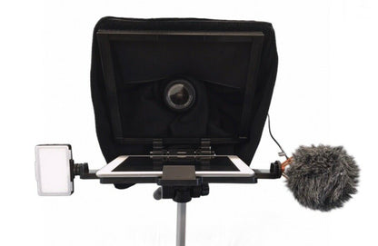 Universal Compact Cue Parrot iPad Teleprompter With Beam 12.9" - Westfield Retailers